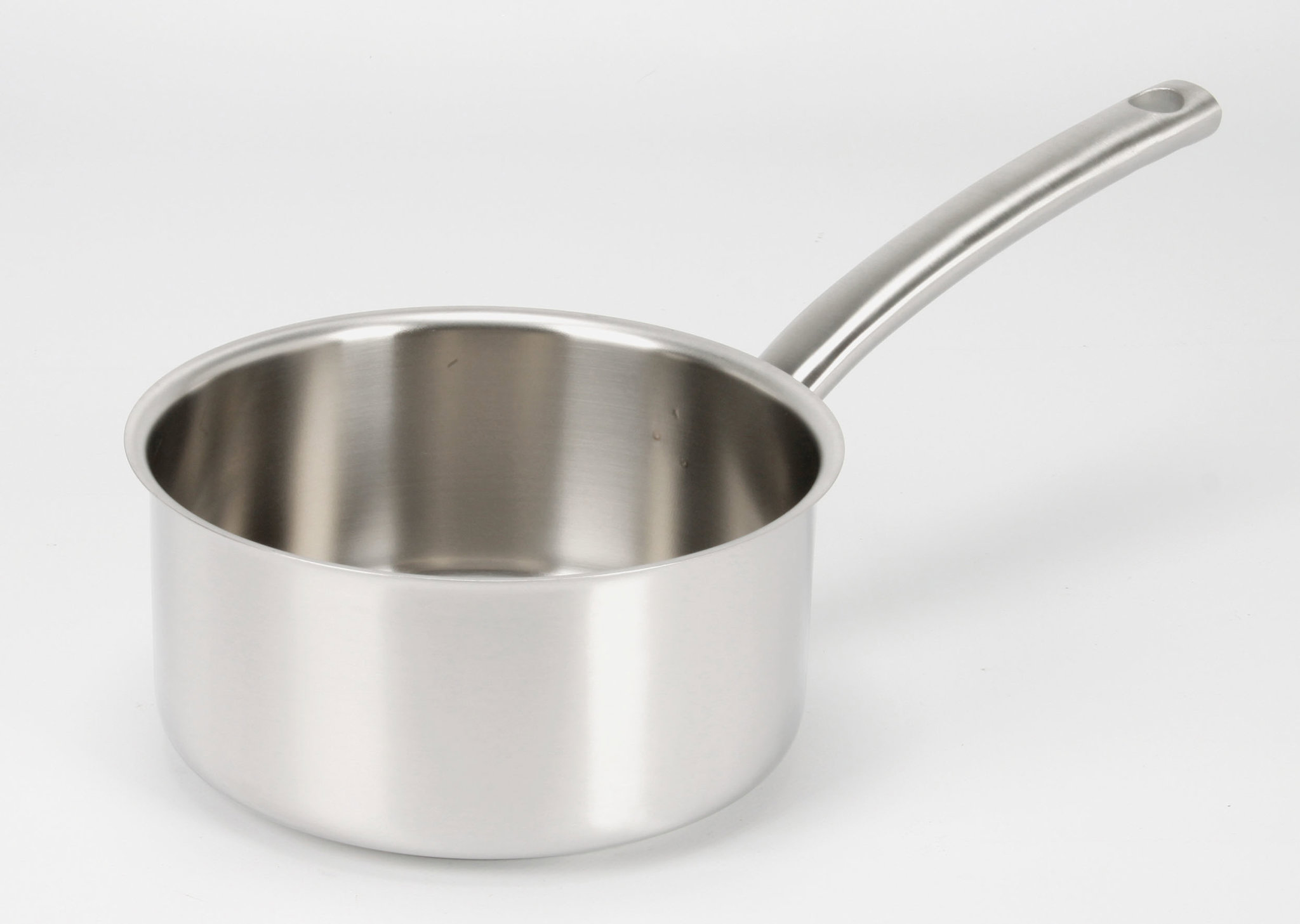 Image de Casserole BACCHUS PRO en acier inoxydable qualité professionnelle Ø 18 cm - tous feux dont induction - Manche ergonomique Thermo-résistant, Fond triple épaisseur